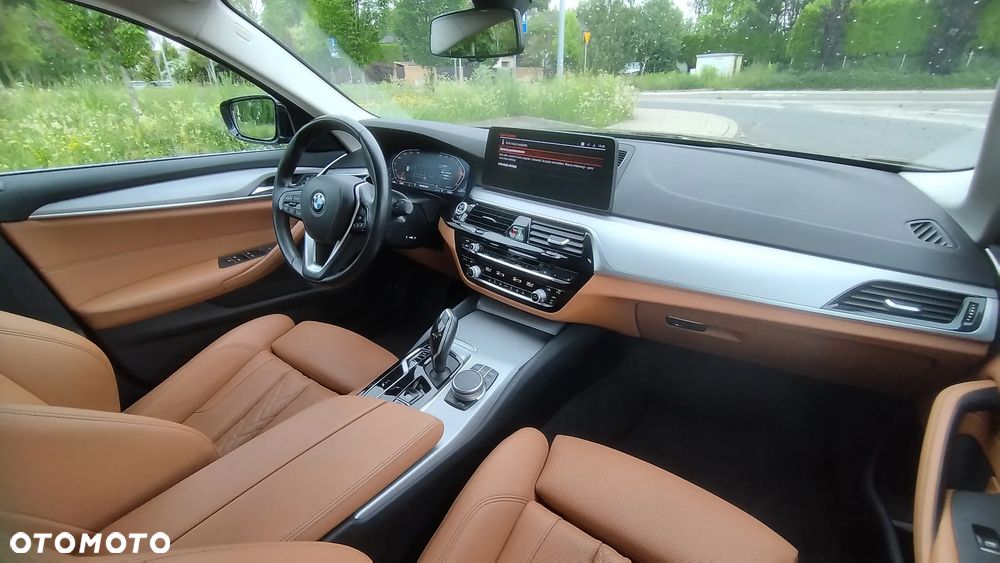 BMW Seria 5 520i mHEV Business Edition - 15