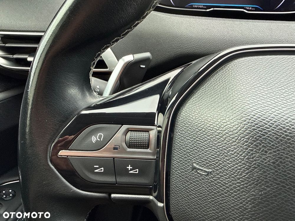Peugeot 3008 1.5 BlueHDi Allure Pack S&S EAT8 - 29