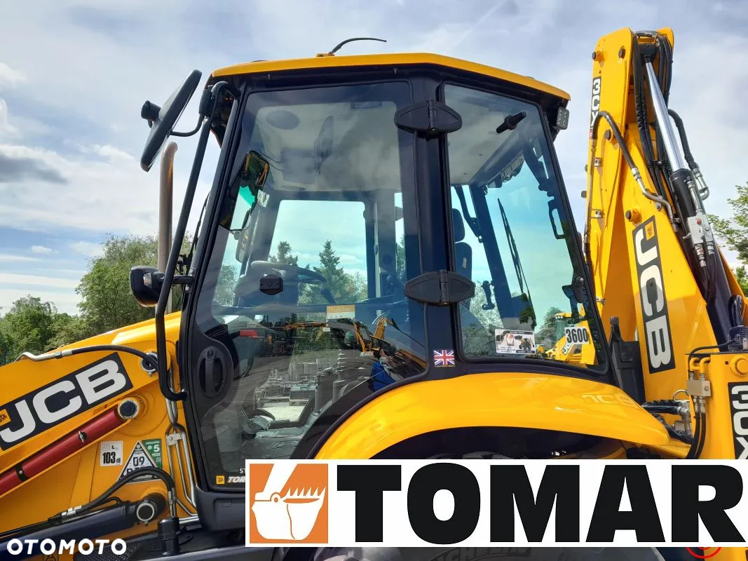JCB 3CX - 11