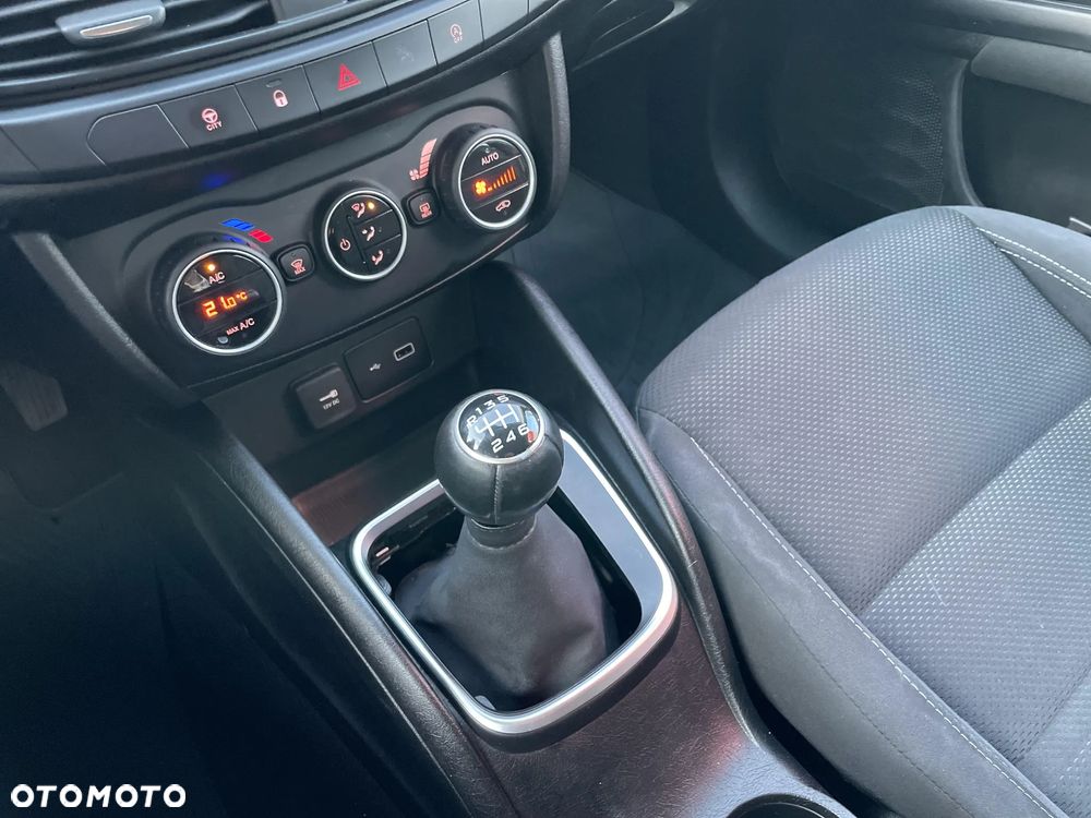 Fiat Tipo 1.4 T-Jet 16v Lounge - 15