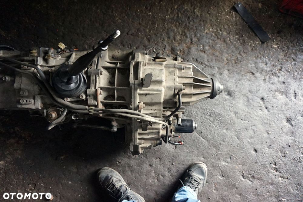 SKRZYNIA BIEGÓW MANUALNA 6B PATHFINDER III R51 2.5 DCI 32010-EB510 33100-EA70A 33274-EA700  NISSAN 2005-2014 - 8