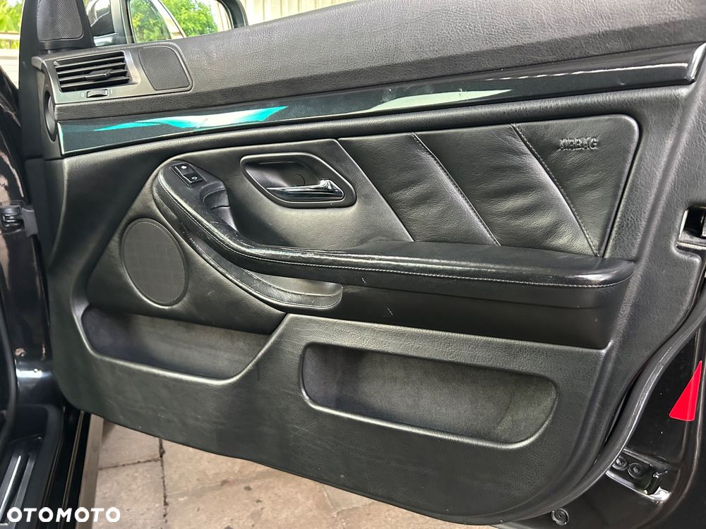 BMW Seria 5 - 17
