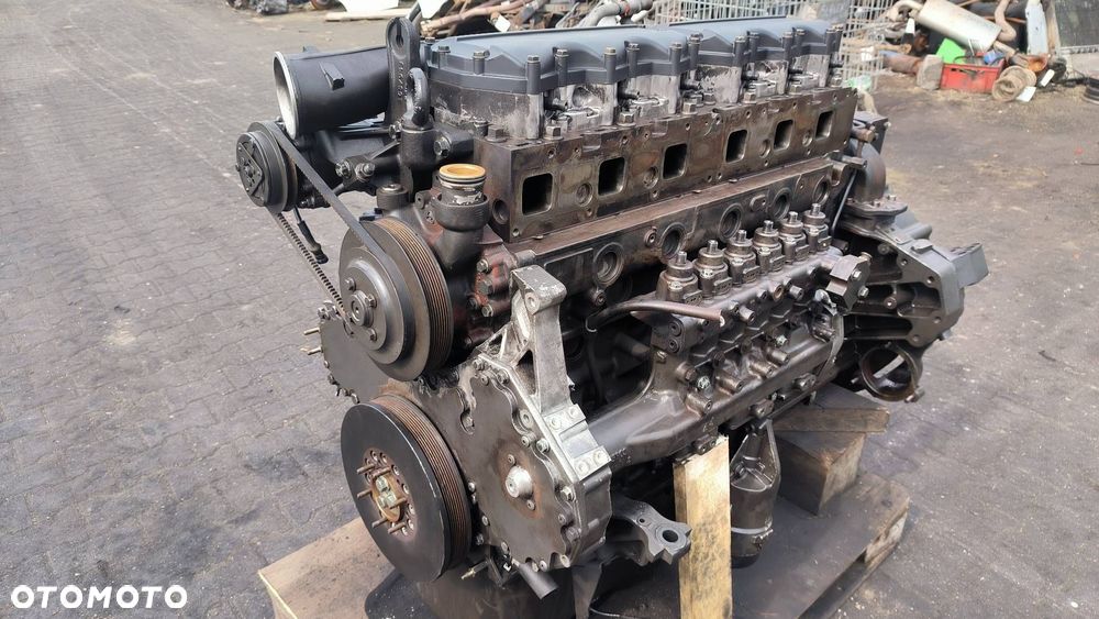 SILNIK KOMPLETNY DAF 75.310 PR228S1 310 - 8
