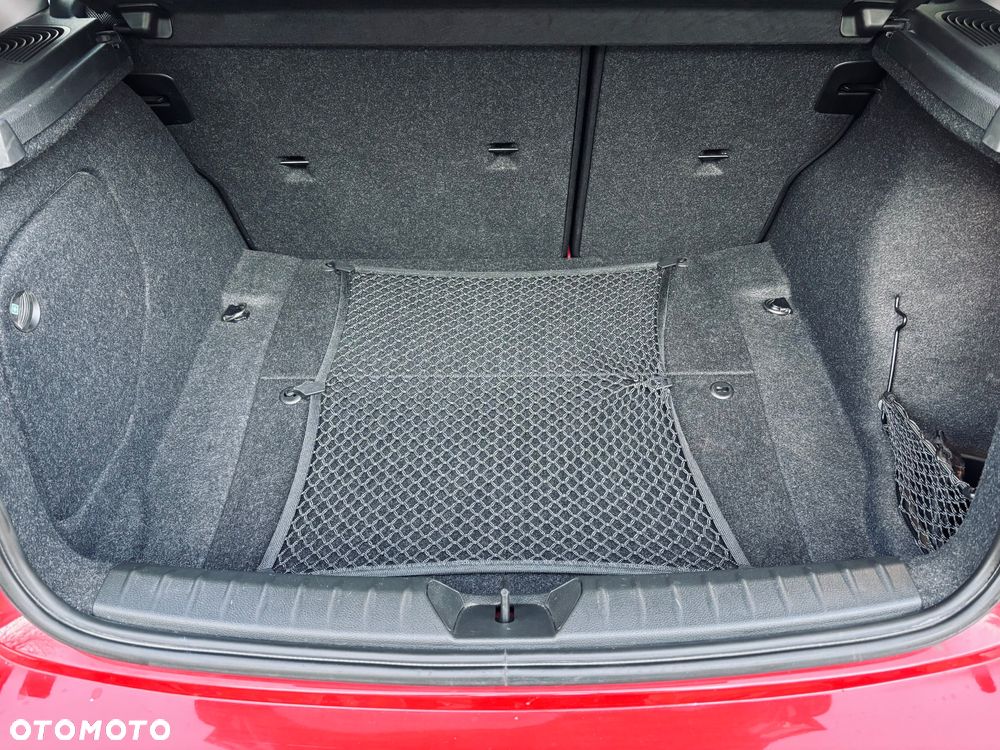 BMW Seria 1 118i GPF Sport Line - 32