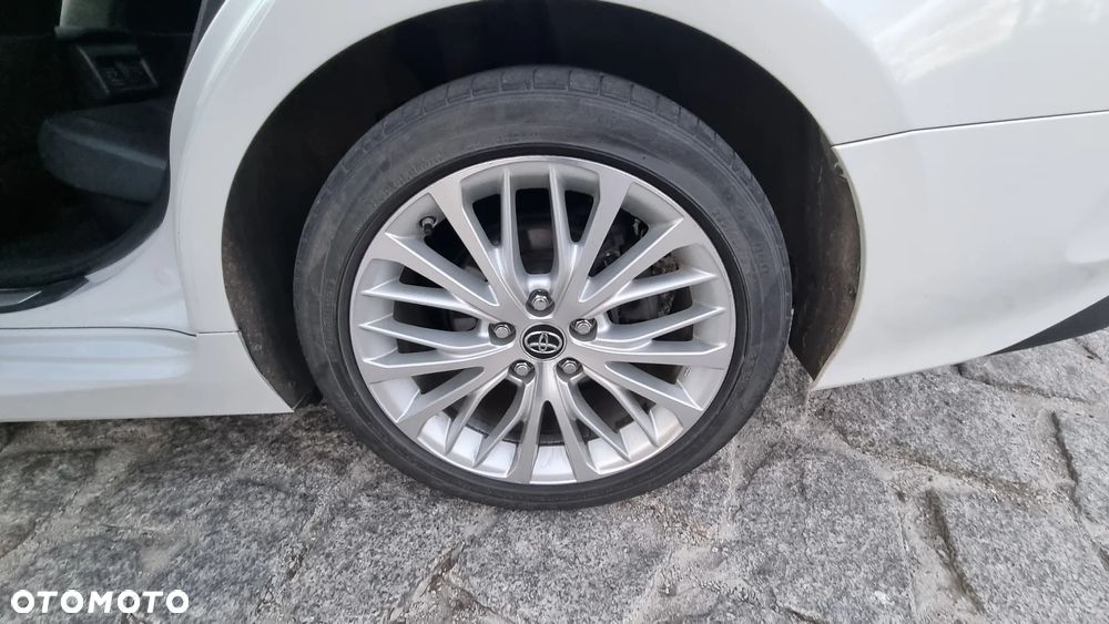 Toyota Camry 2.5 Hybrid Executive CVT - 15