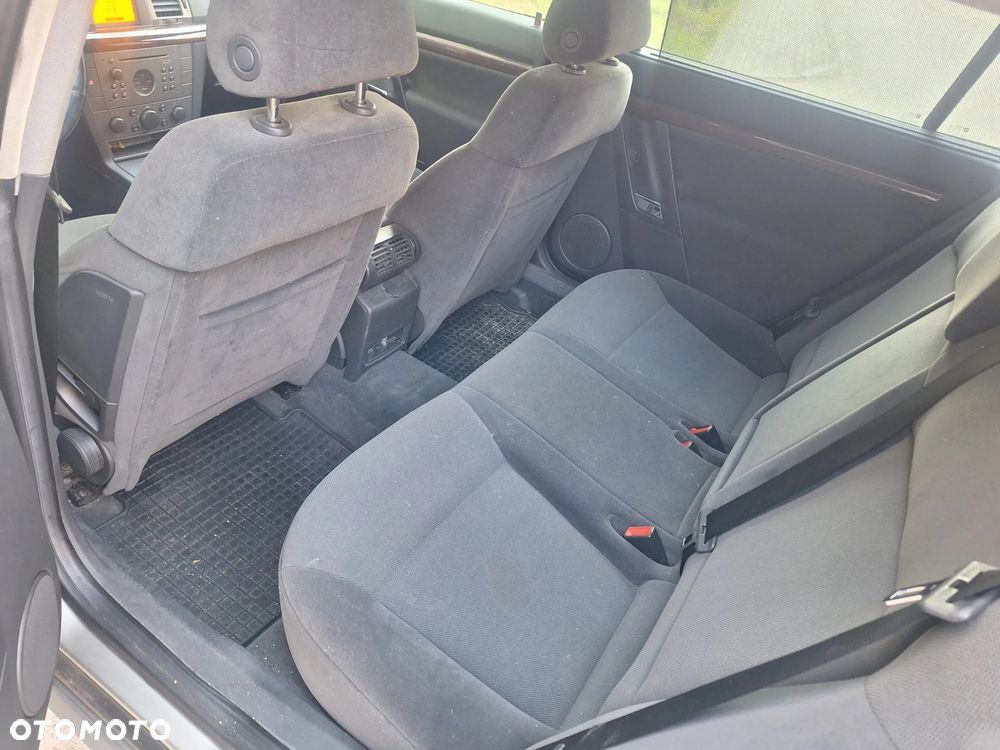 Opel Vectra 3.2 V6 - 7