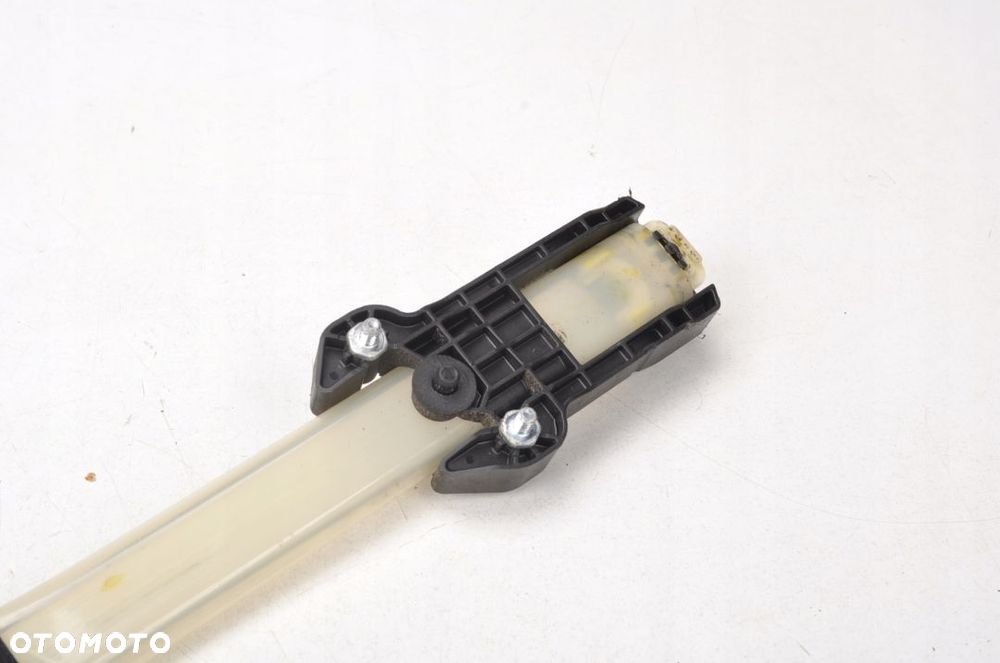 AUDI A8 D4 LONG MECHANIZM ROLETY PRAWY TYŁ - 4