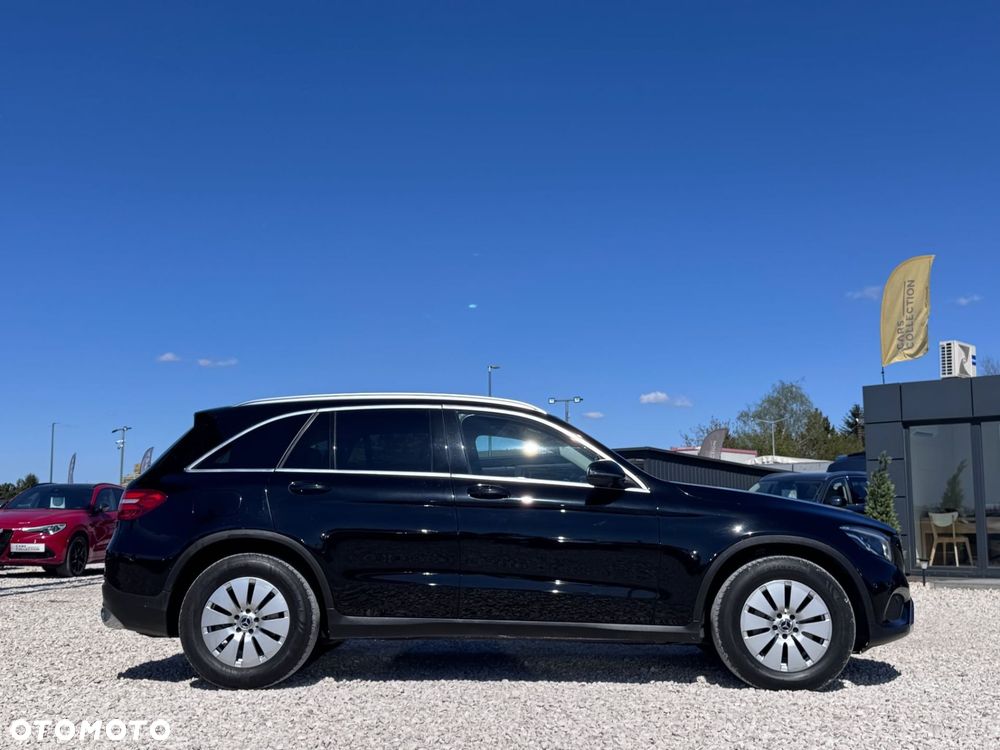 Mercedes-Benz GLC 220 d 4-Matic - 4