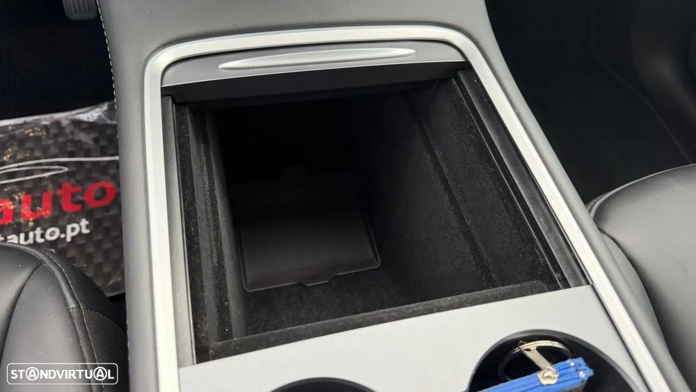 Tesla Model Y Tração Traseira - 39