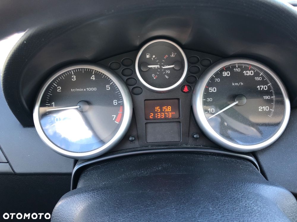 Peugeot 207 - 9