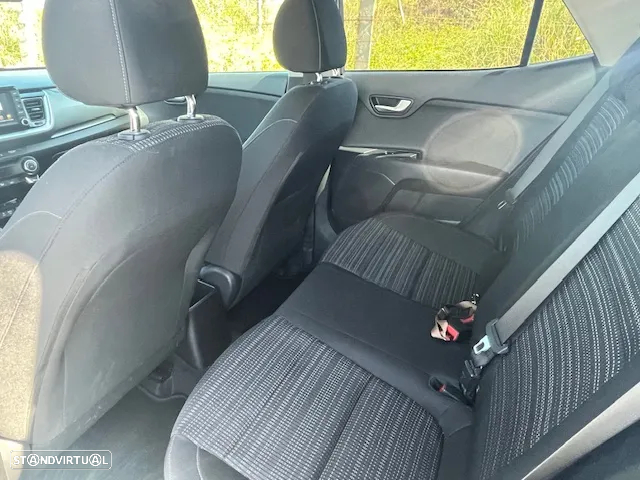 Kia Stonic 1.0 T-GDI Drive - 25