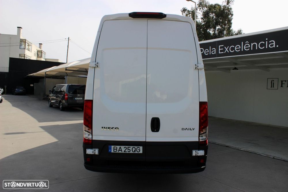 Iveco Daily 2.3 35S16 4100 CD - 11