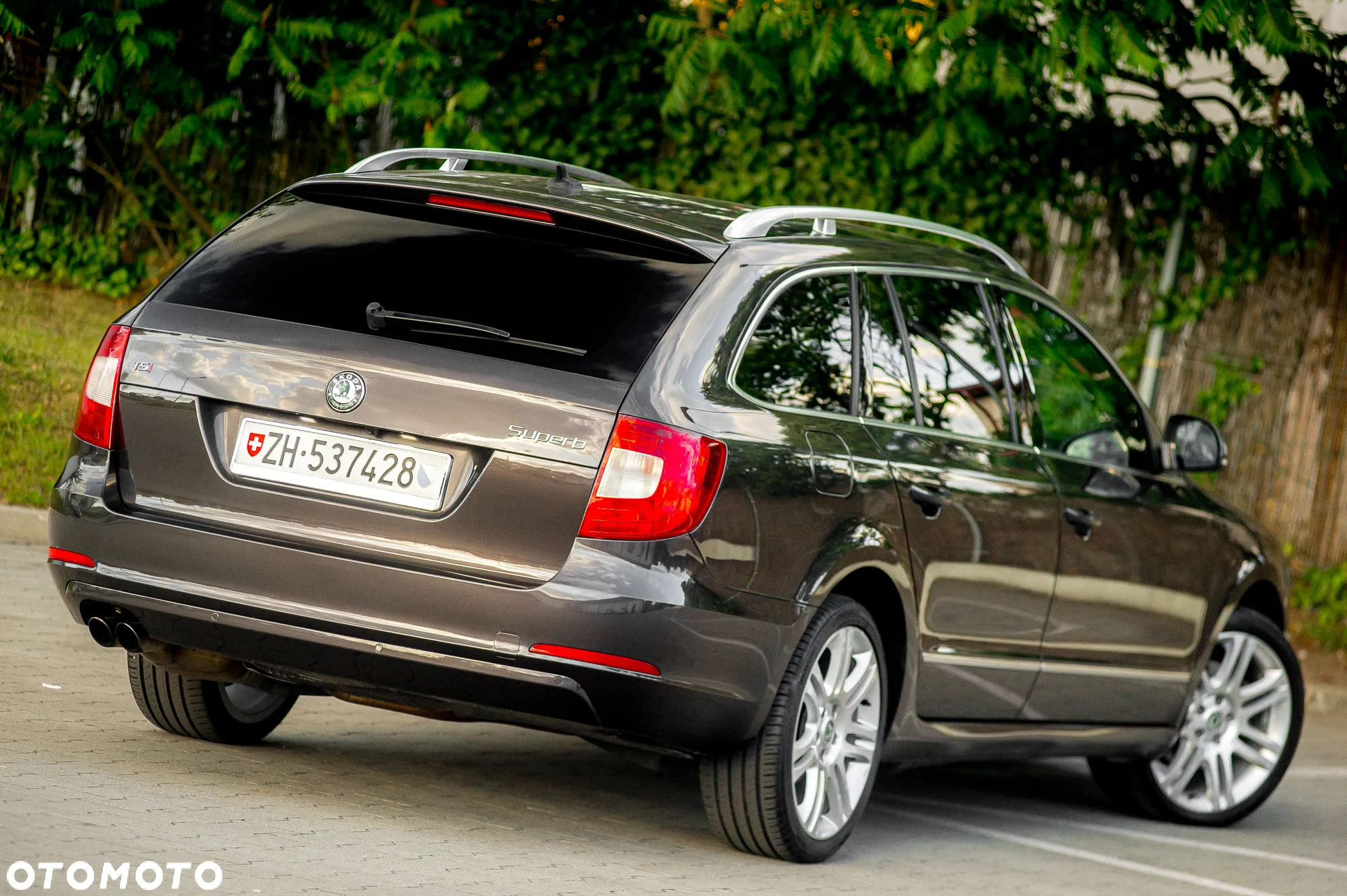 Skoda Superb 1.8 TSI DSG Exclusive - 13