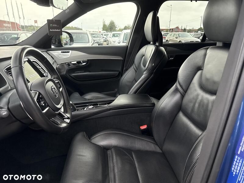 Volvo XC 90 - 11