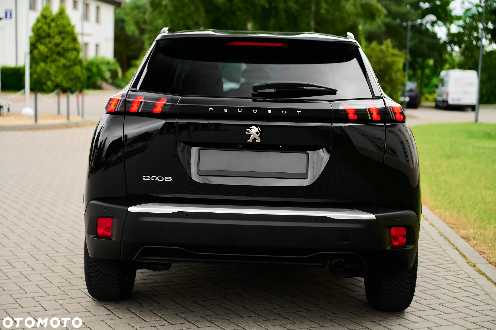 Peugeot 2008 1.5 BlueHDi Allure - 13