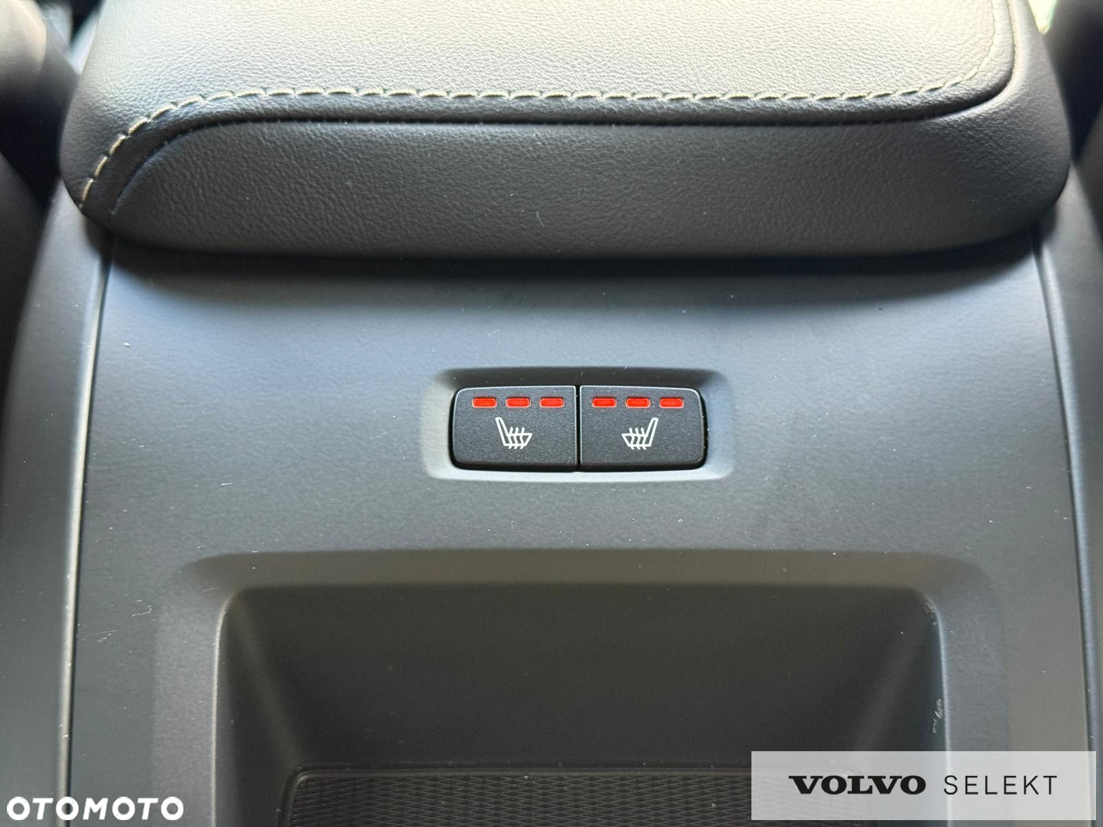 Volvo XC 60 - 30