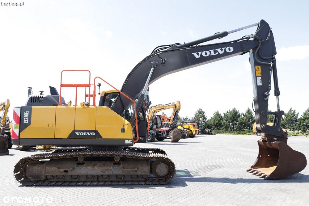 Volvo EC220EL - 8