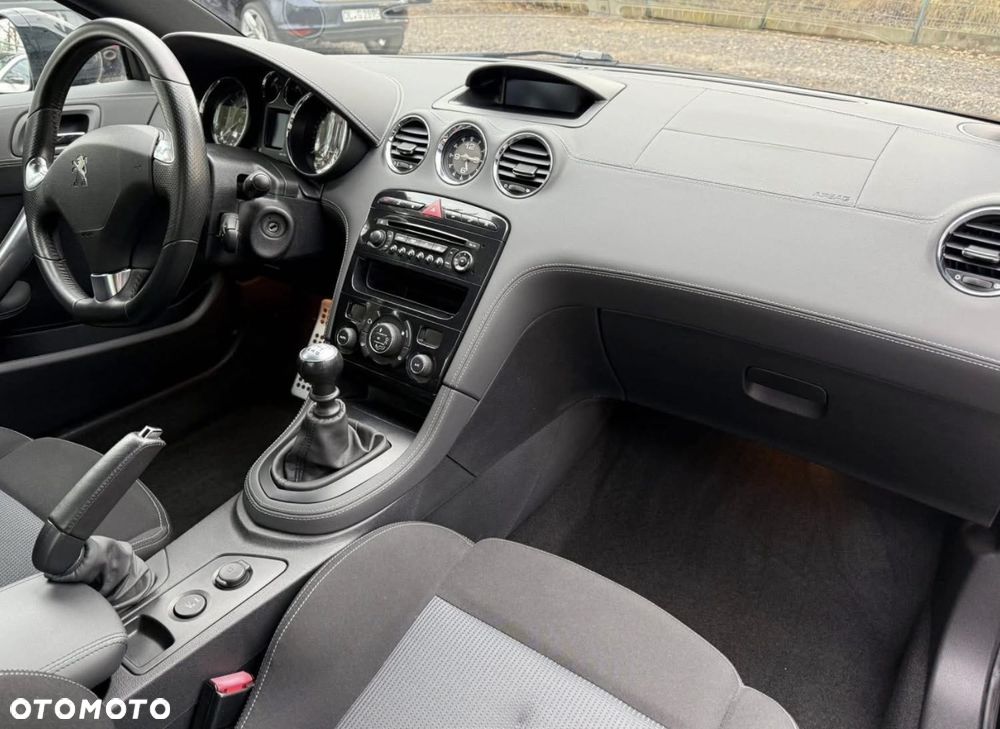 Peugeot RCZ 1.6 THP - 21