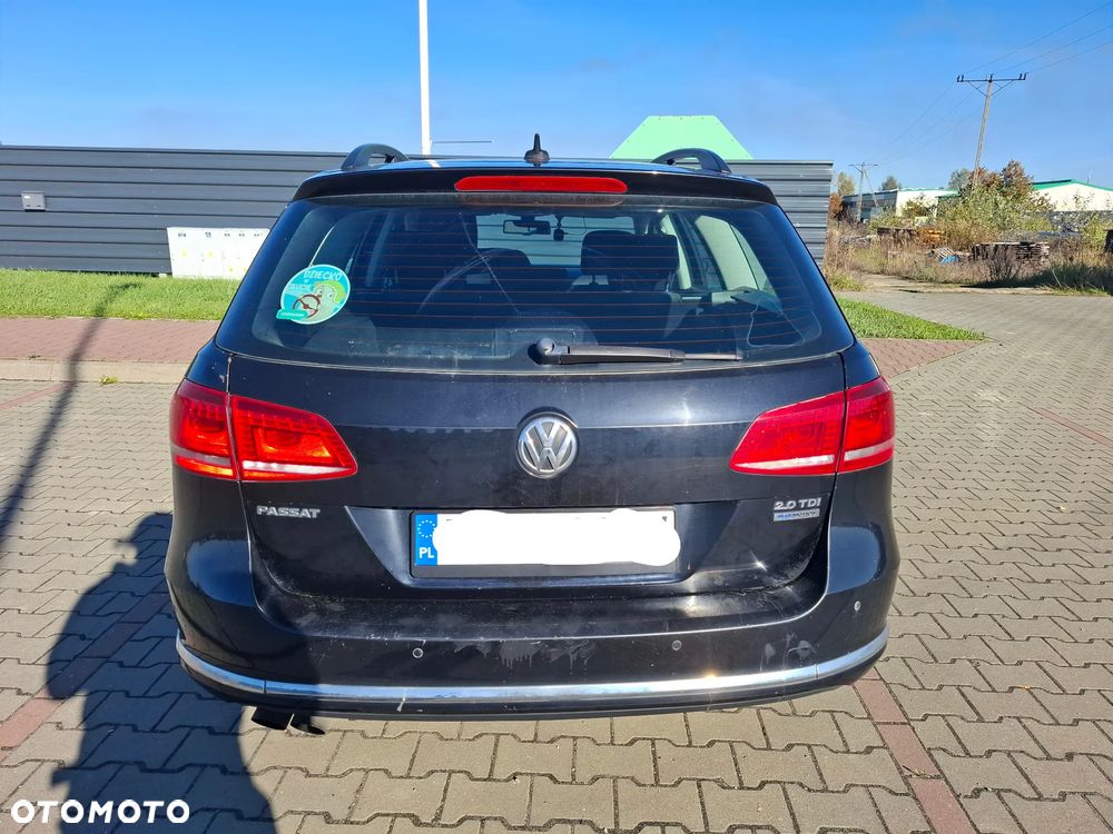 Volkswagen Passat 2.0 TDI Comfortline DSG - 12
