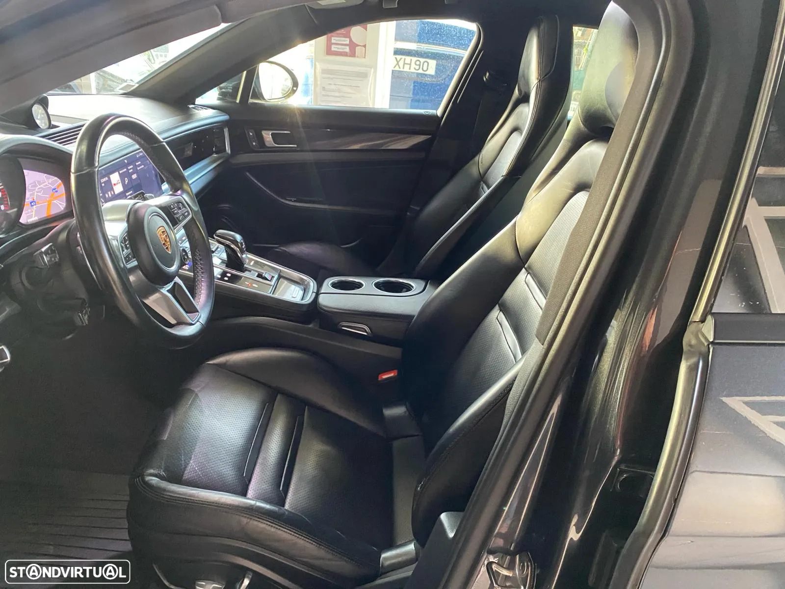 Porsche Panamera 4 E-Hybrid 10 Years Edition - 57