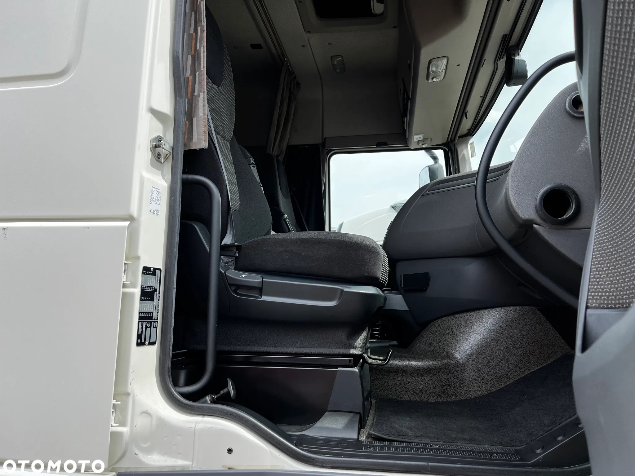 DAF XF - 12