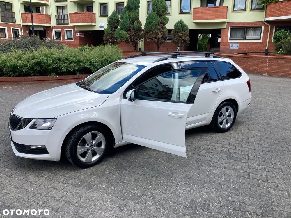 Skoda Octavia 1.5 TSI ACT Ambition - 2