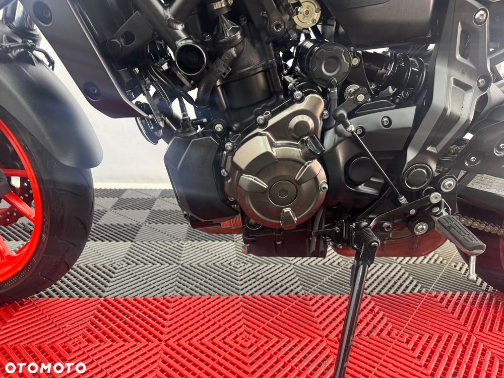Yamaha MT - 14