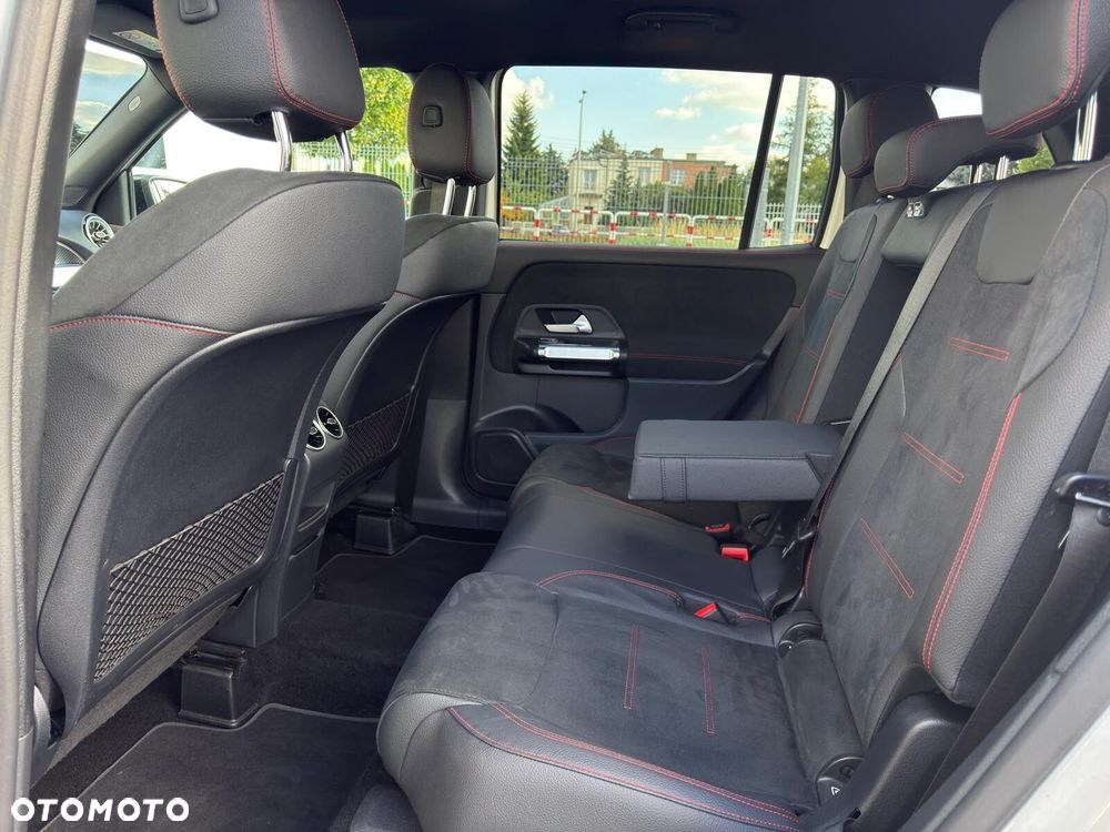 Mercedes-Benz GLB 200 AMG Line 7G-DCT - 28