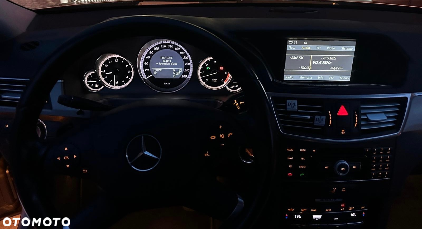 Mercedes-Benz Klasa E 350 CDI 4-Matic BlueEff Elegance - 16