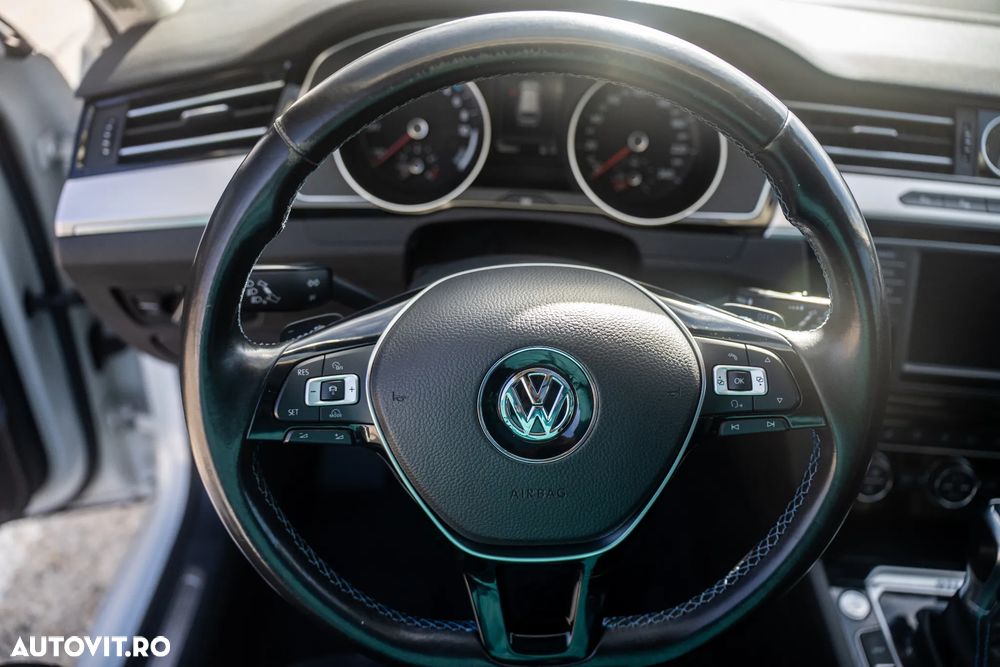 Volkswagen Passat 1.4 TSI DSG GTE - 11