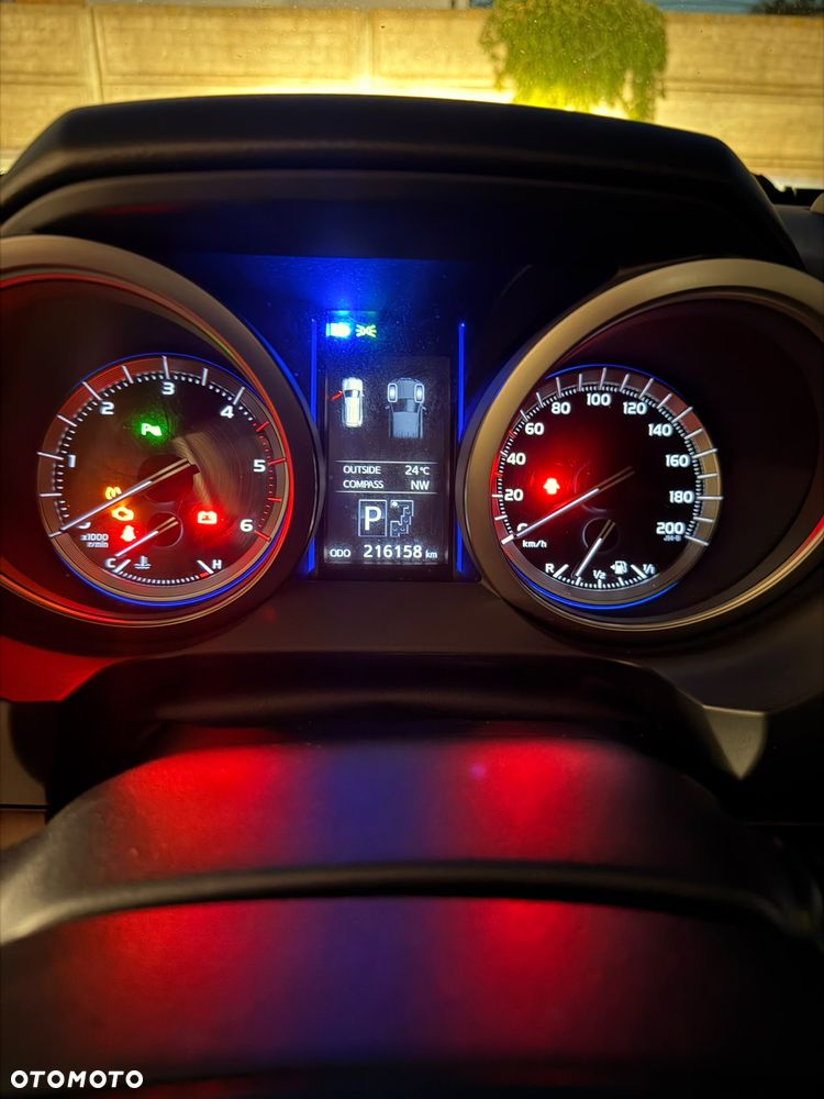 Toyota Land Cruiser 3.0 D-4D Automatik Executive - 25