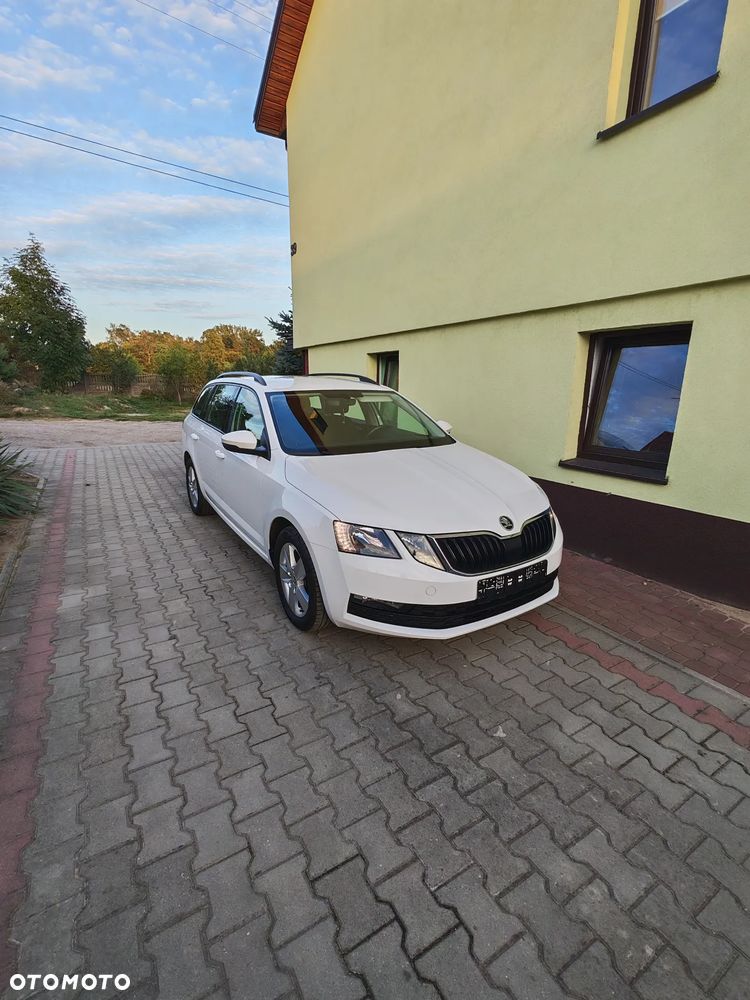 Skoda Octavia - 1
