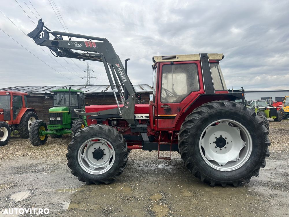 Case IH International 1056'XL - 3