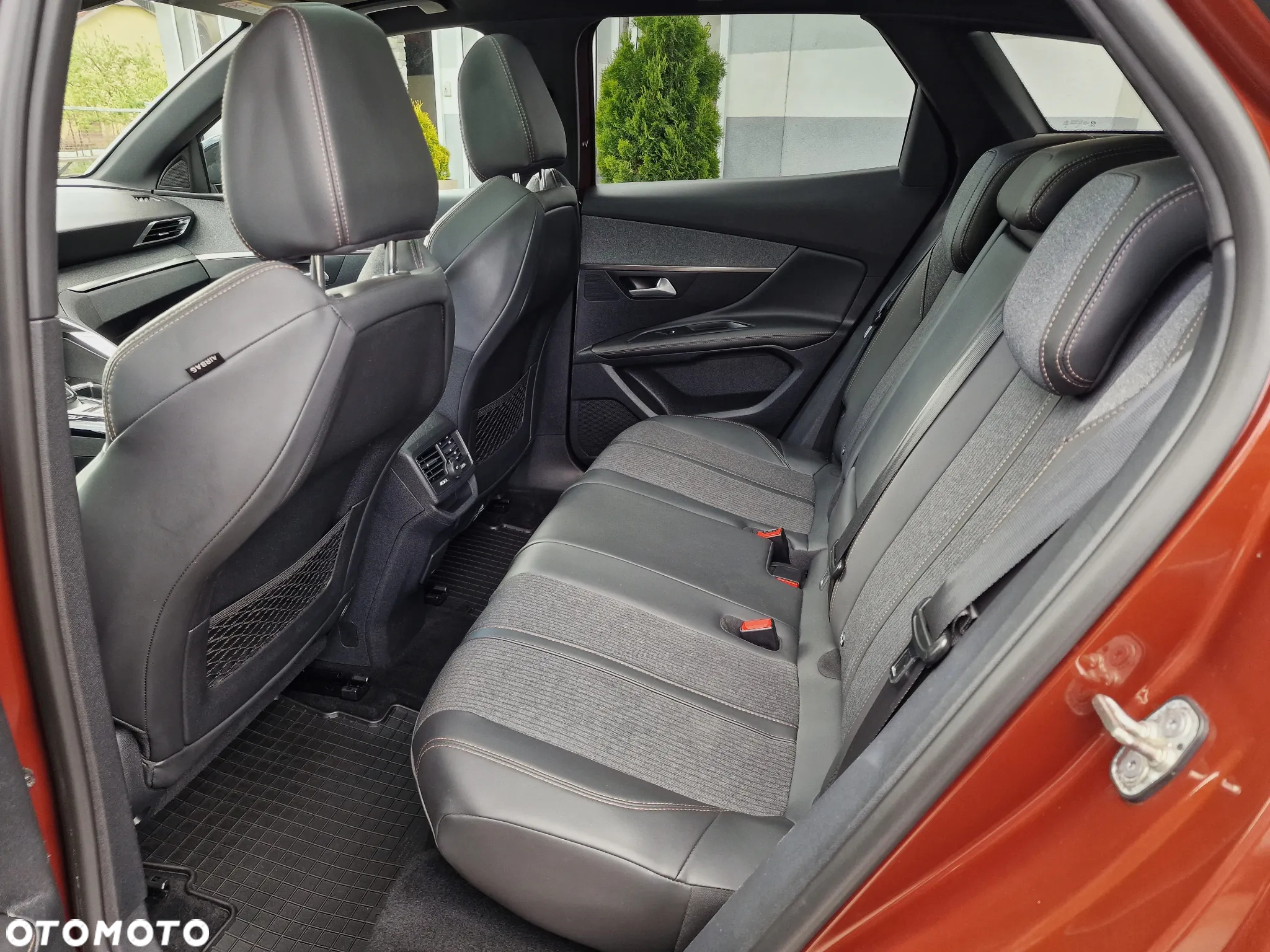 Peugeot 3008 - 23