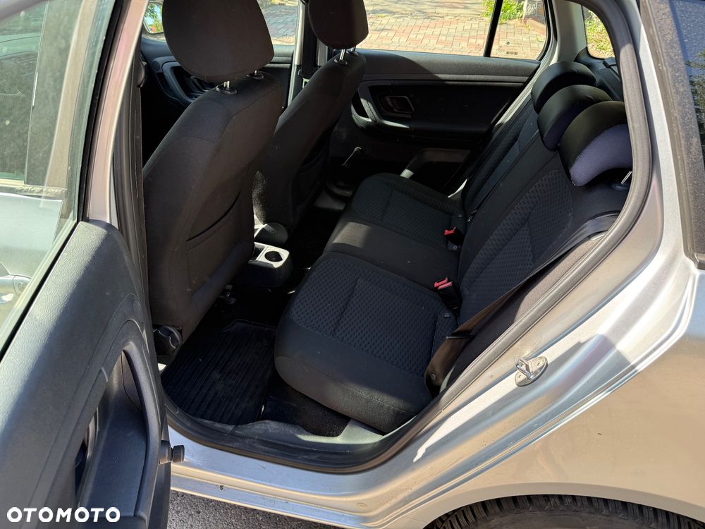 Skoda Fabia 1.6 TDI DPF Comfort - 10