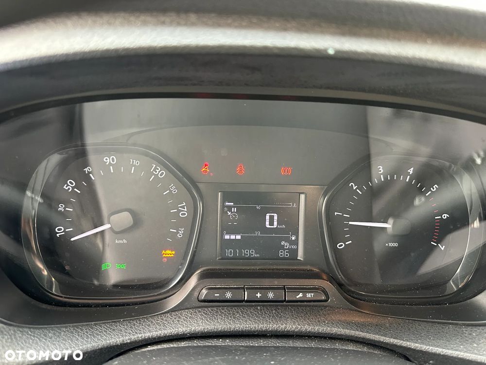 Toyota ProAce D-4D Medium 3,0t Active (bryg.) - 18