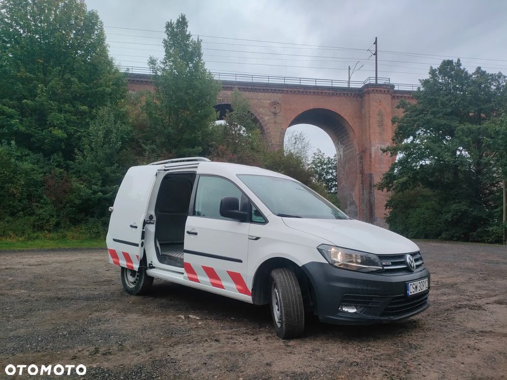 Volkswagen Caddy - 9