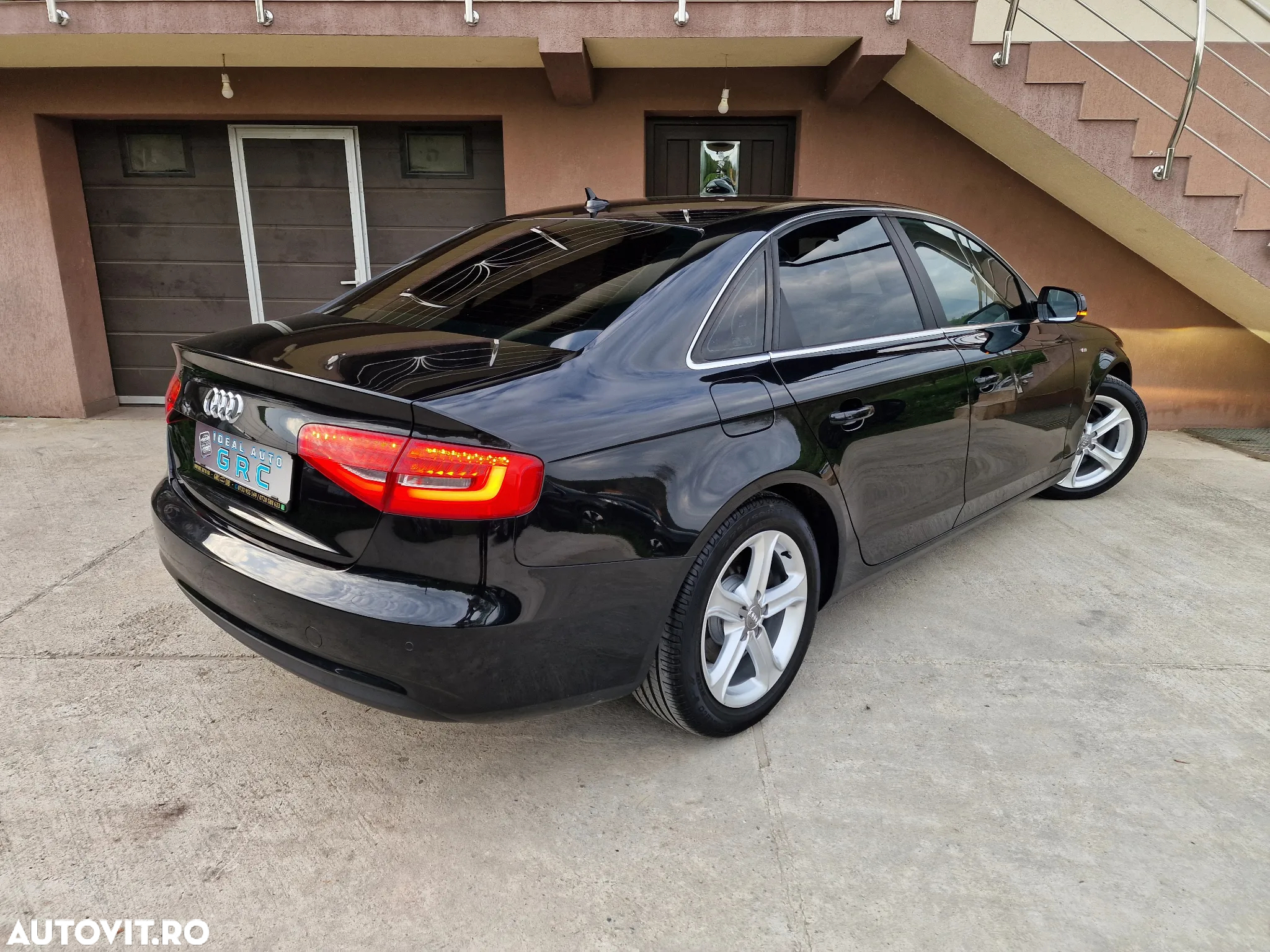 Audi A4 - 4