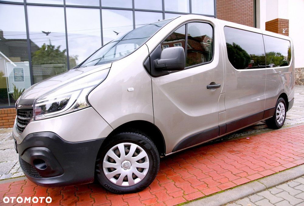 Renault Trafic Grand SpaceClass 2.0 dCi EDC - 8