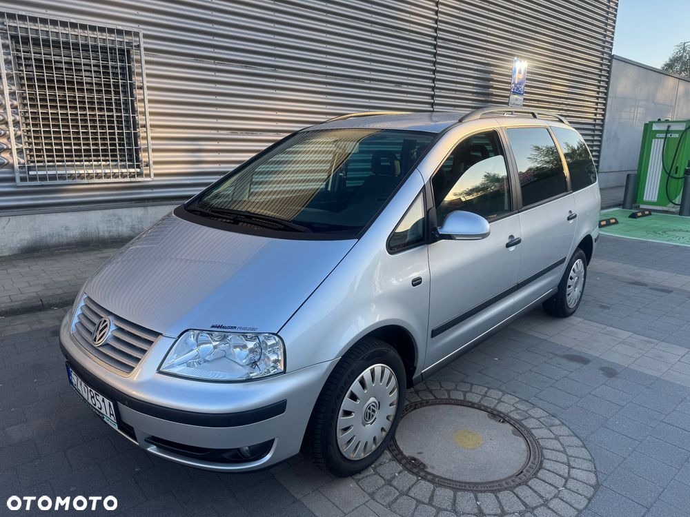 Volkswagen Sharan 2.0 TDI Comfortline - 2