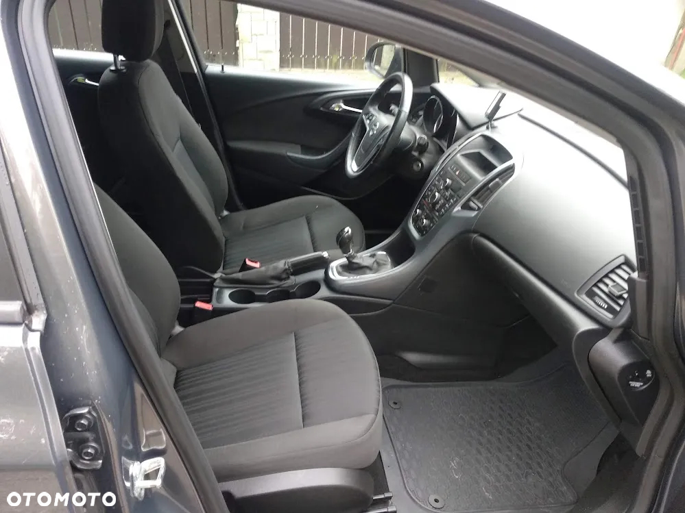 Opel Astra IV 1.6 Enjoy - 16