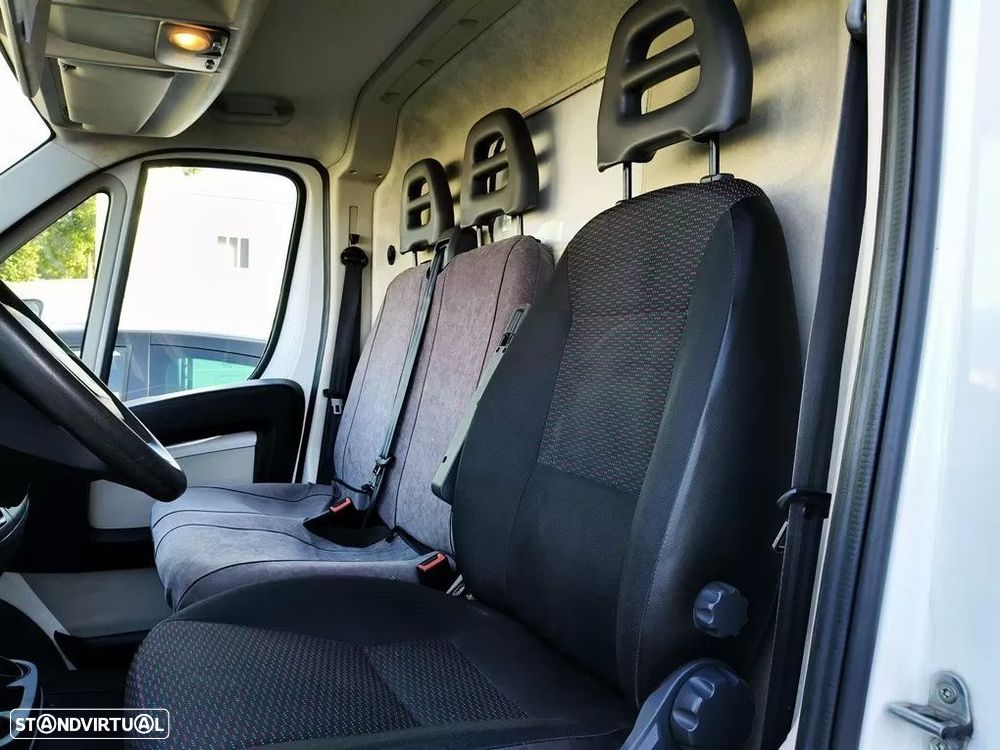 Peugeot Boxer L2H2 335 2.0 Bluehdi - 24