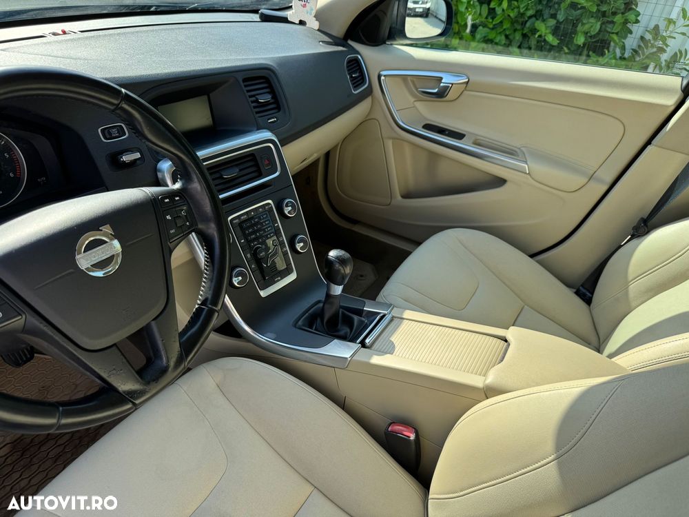 Volvo S60 DRIVe Start-Stop Kinetic - 12
