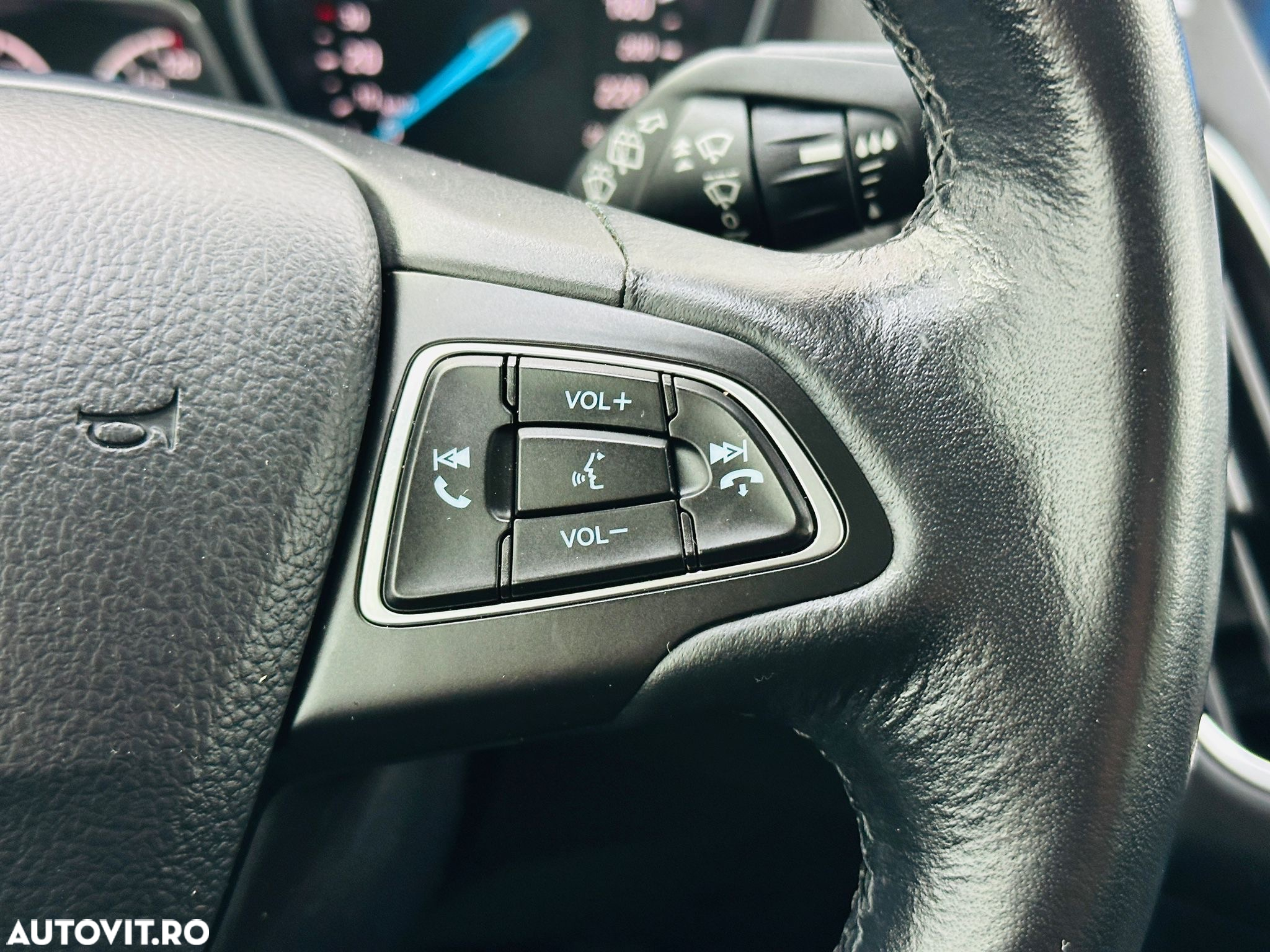 Ford Focus - 20