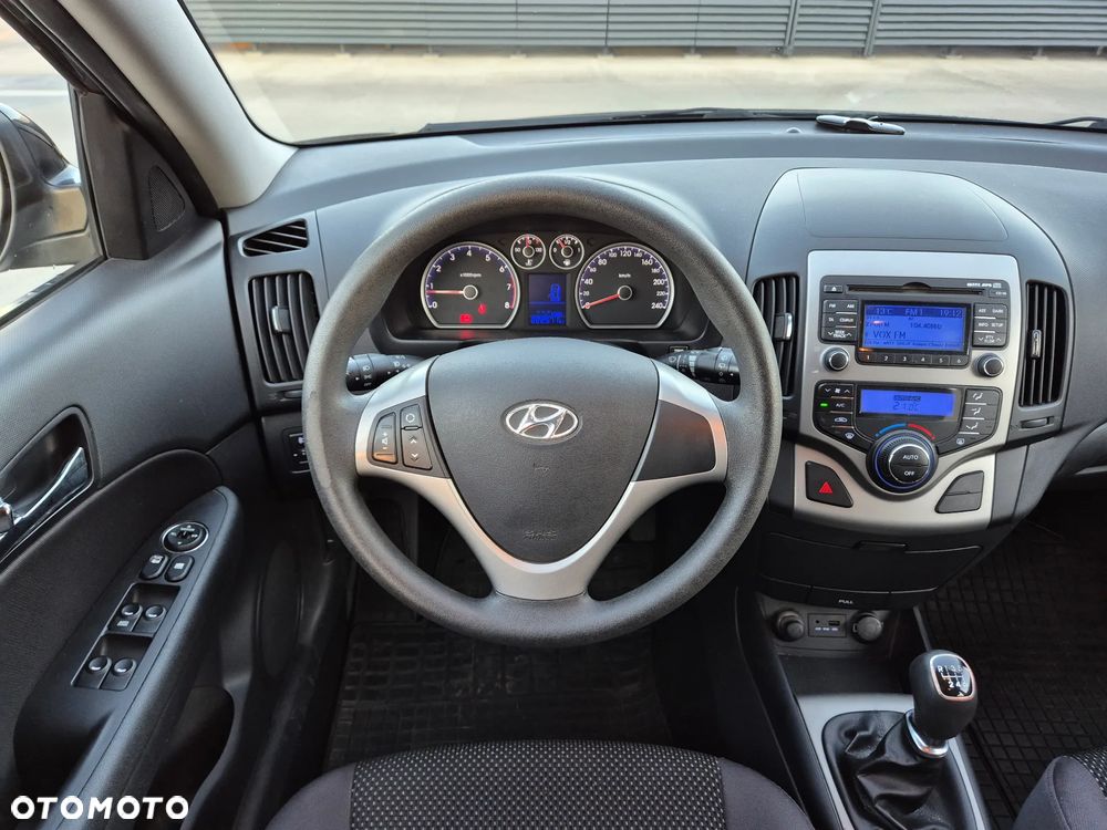 Hyundai i30 1.6 Style - 10