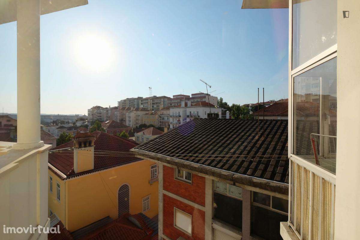 Quarto - localizado em Montes Claros Coimbra - Grande imagem: 5/18