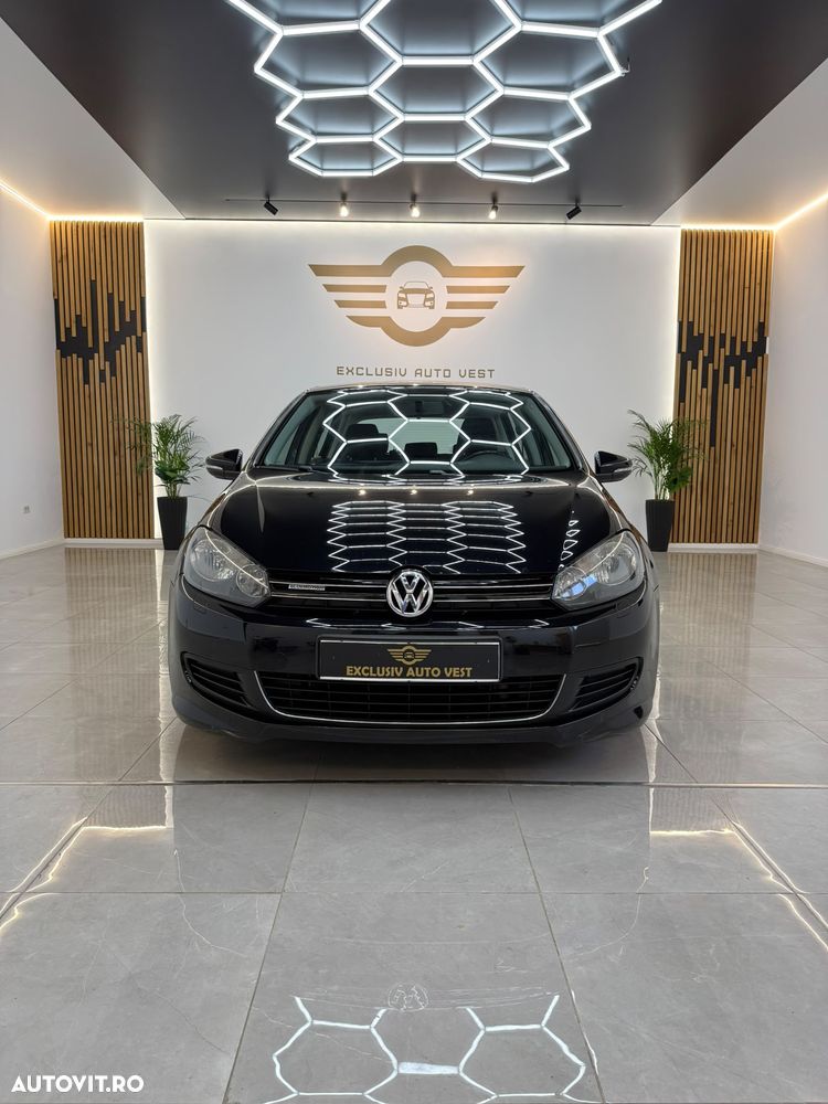Volkswagen Golf - 12