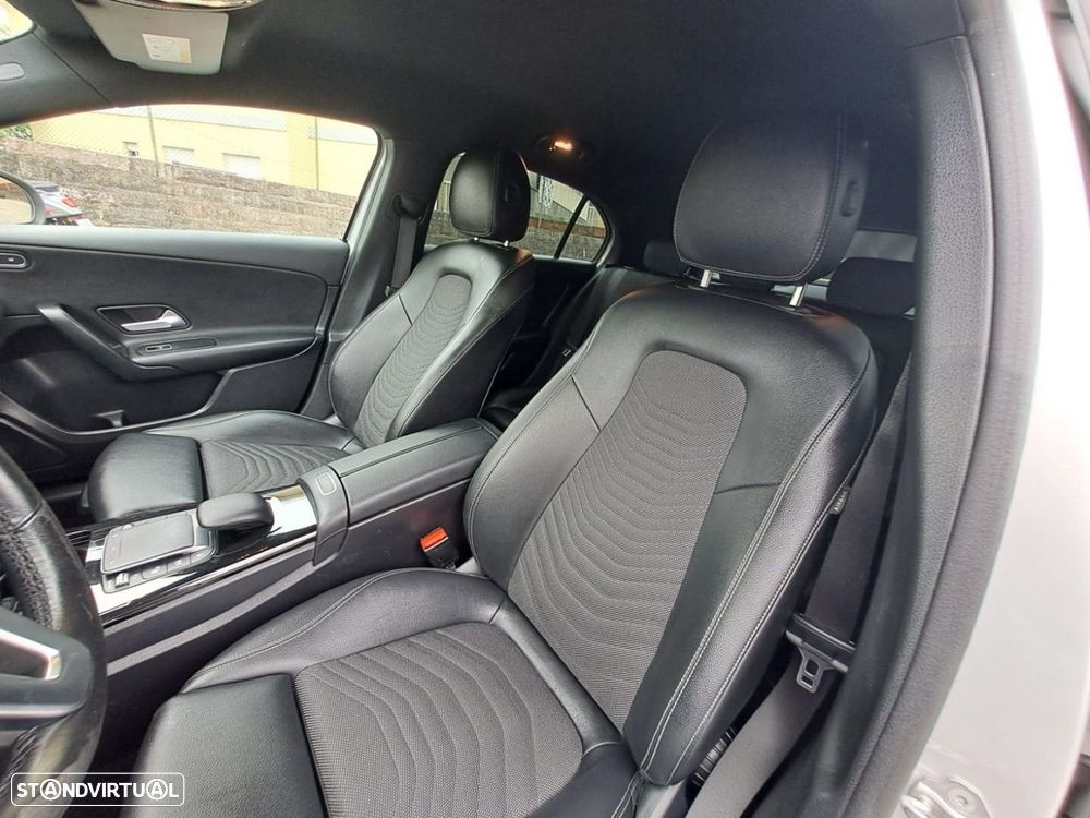Mercedes-Benz A 180 d Style Plus Aut. - 13