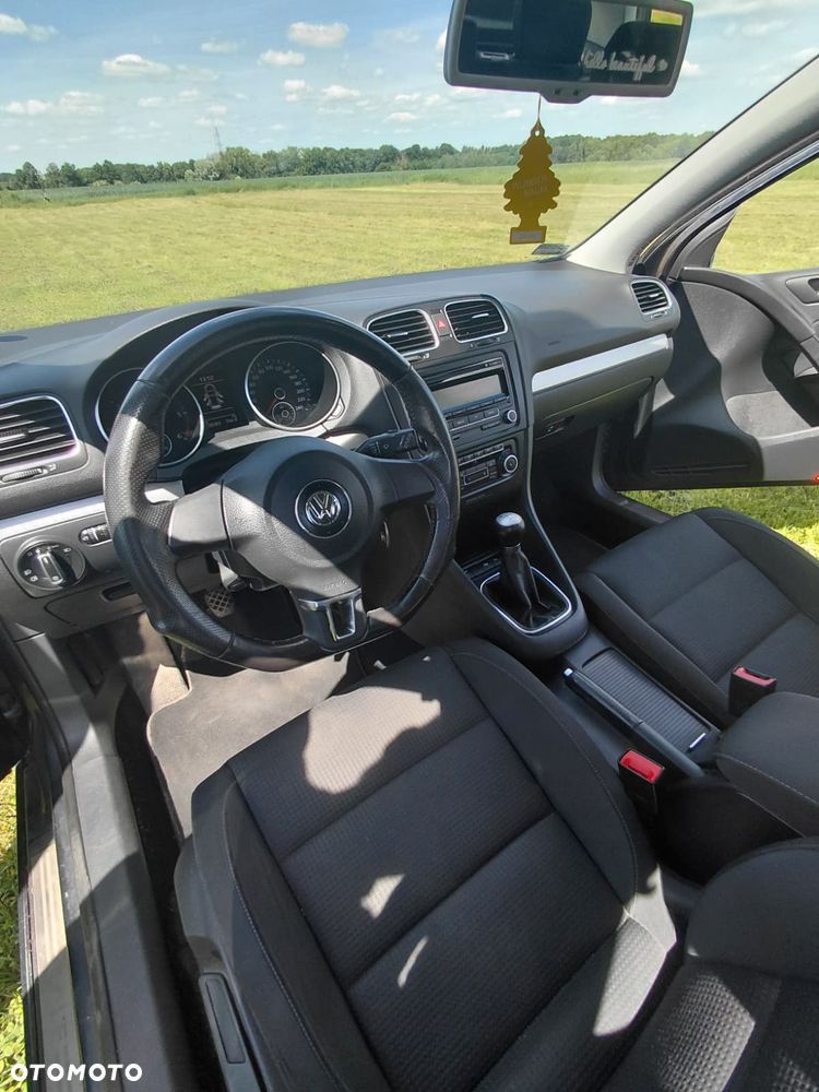 Volkswagen Golf 2.0 TDI DPF Highline - 11