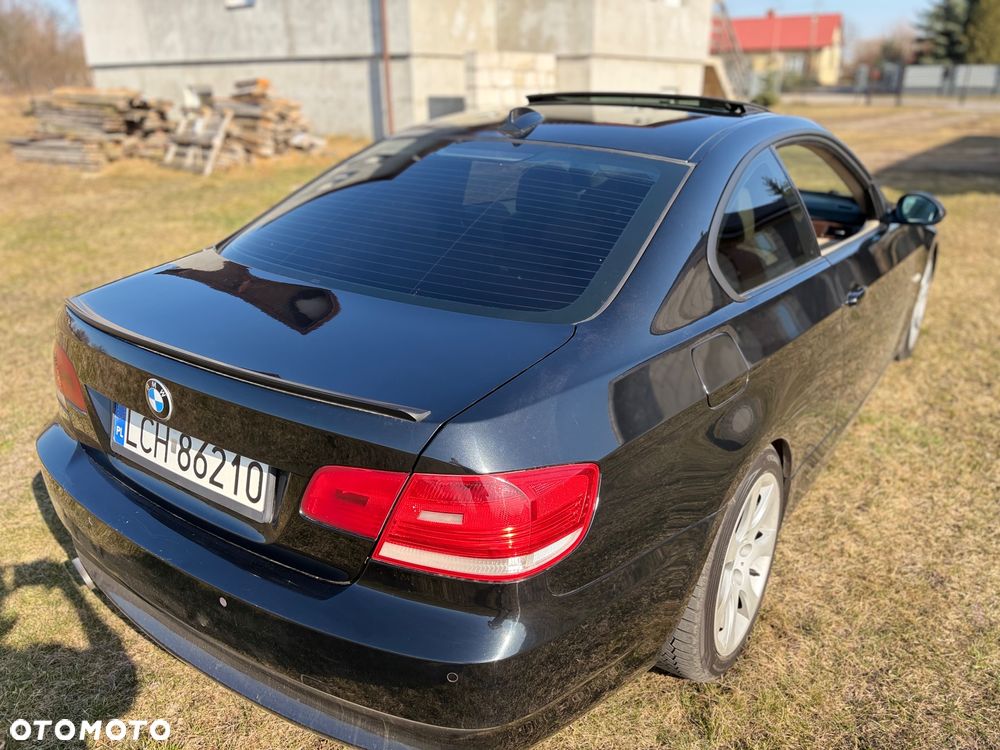BMW Seria 3 320d - 14